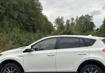 Toyota RAV 4 197.000 km 13.990 &euro; Kreuztal 57223