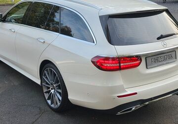 Mercedes-Benz E 220 78.722 km 33.739 &euro; Siegen 57080