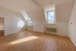 Dachgeschoßwohnung Morsbach - 4 Zimmer, 155 m&sup2;, 950&euro; | Angebot:23181341