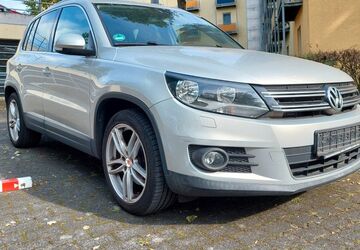 VW Tiguan 176.000 km 6.990 &euro; Siegen 57074