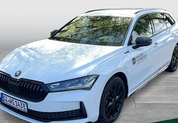 Skoda Superb 15.000 km 46.490 &euro; Siegen 57076