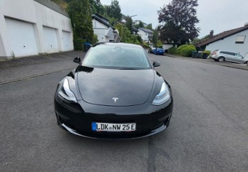 Tesla Model 3 39.355 km 34.300 &euro; Siegen 57076