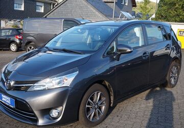 Toyota Verso 163.900 km 7.500 &euro; Burbach 57299