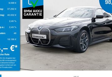 BMW i4 32.182 km 45.090 &euro; Waldbröl 51545