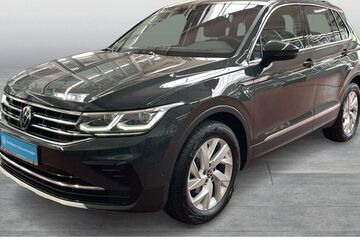 VW Tiguan 72.400 km 26.950 &euro; Siegen 57074