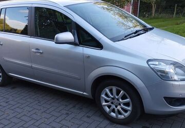 Opel Zafira 159.000 km 5.700 &euro; Waldbröl 51545
