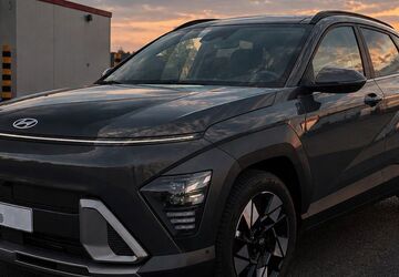 Hyundai KONA 13.000 km 28.480 &euro; Siegen 57076