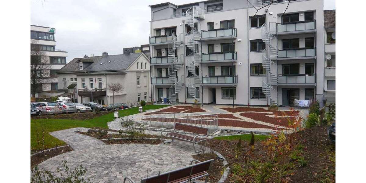Etagenwohnung Siegen - 3 Zimmer, 94 m&sup2;, 968&euro; | Angebot:27313689