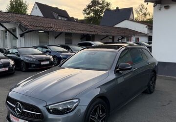 Mercedes-Benz E 300 118.000 km 29.890 &euro; Neunkirchen 57290