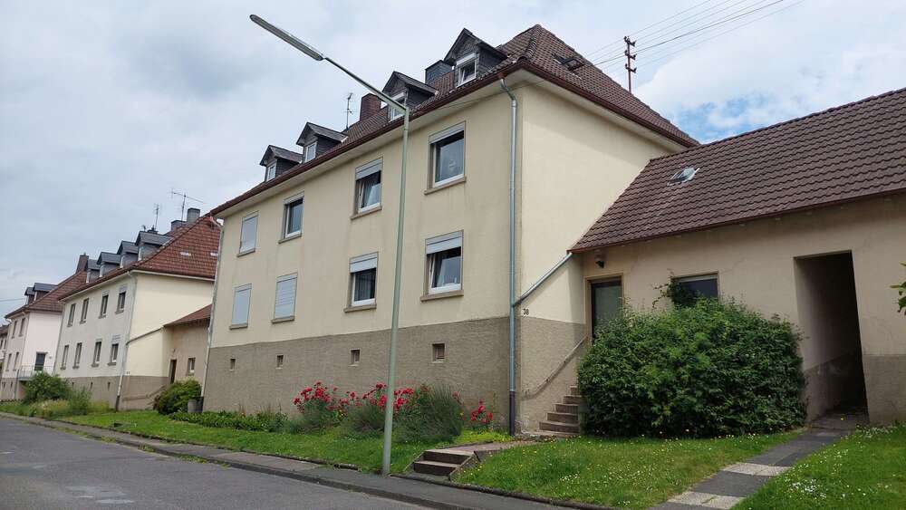 Etagenwohnung Kreuztal - 2 Zimmer, 64 m&sup2;, 414&euro; | Angebot:26918707
