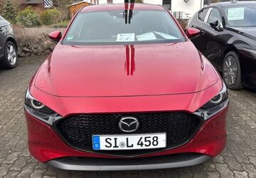 Mazda 3 4.022 km 29.500 &euro; Kreuztal 57223