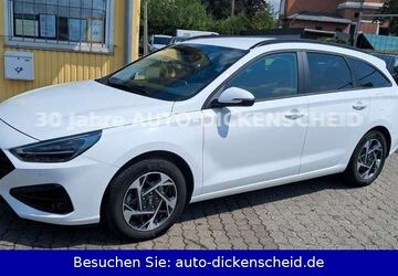 Hyundai i30 11.450 km 18.995 &euro; Hachenburg 57627