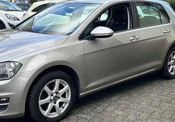 VW Golf 272.000 km 6.900 &euro; Siegen 57080