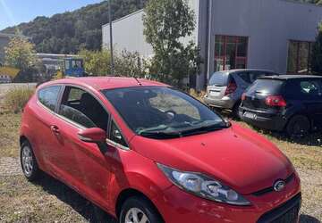 Ford Fiesta 268.000 km 1.700 &euro; Lennestadt 57368