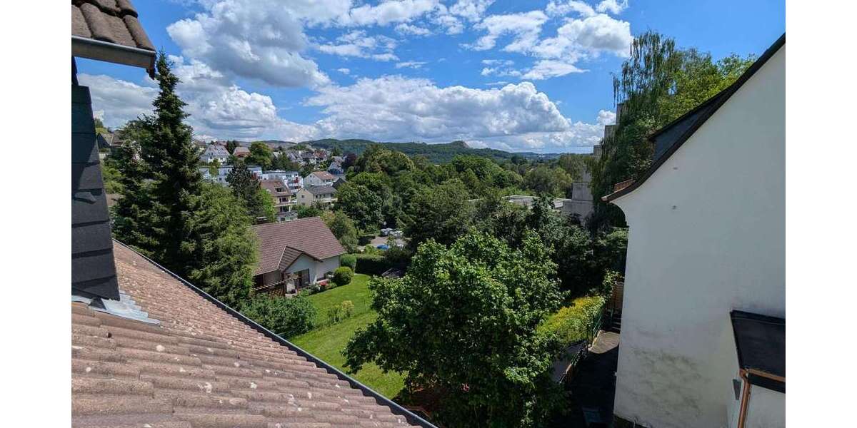 Etagenwohnung Siegen Geisweid - 3 Zimmer, 82 m&sup2;, 700&euro; | Angebot:26803833