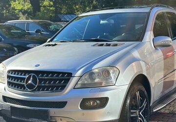 Mercedes-Benz ML 350 284.500 km 5.900 &euro; Siegen 57080