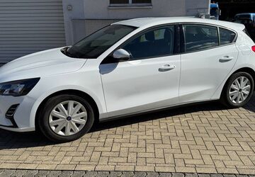 Ford Focus 173.303 km 5.831 &euro; Siegen 57078