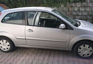 Ford Fiesta 268.000 km 900 &euro; Gehlert 57627