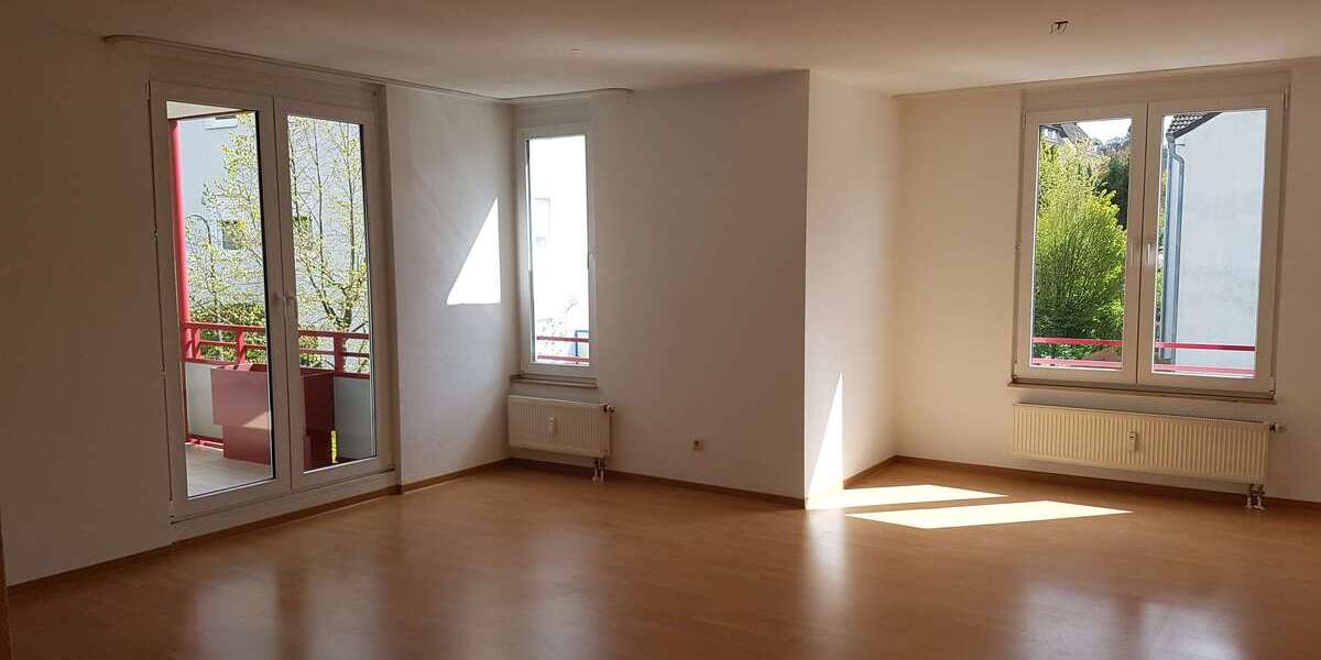 Etagenwohnung Siegen Weidenau - 2 Zimmer, 67 m&sup2;, 635&euro; | Angebot:27355550