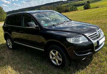 VW Touareg 370.000 km 6.200 &euro; Eisern (Siegen) 57080