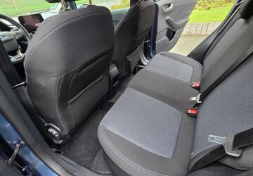 Ford Fiesta 28.035 km 15.800 &euro; Kreuztal 57223