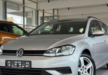 VW Golf 233.005 km 6.991 &euro; Siegen 57078