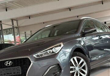 Hyundai i30 243.013 km 5.991 &euro; Siegen 57078