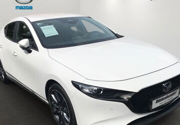 Mazda 3 11.900 km 24.390 &euro; Siegen 57076